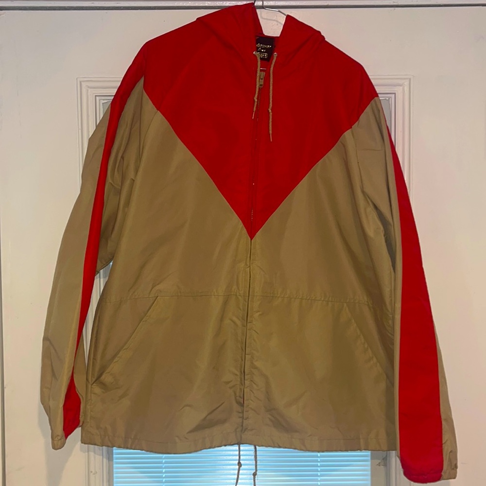 Vintage Outerwear from Sears mens size XL raincoat with hoody red and tan color